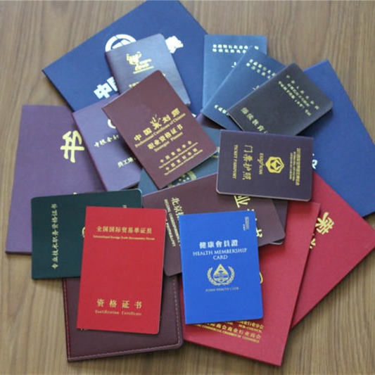 瑞勝達助您打造權威信賴的會員證 從老年協會到攝影家協會，全面防偽定制